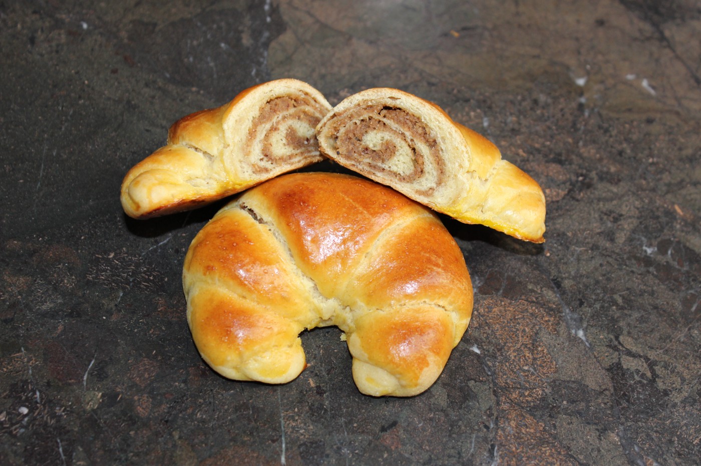 Dinkelnusskipferl